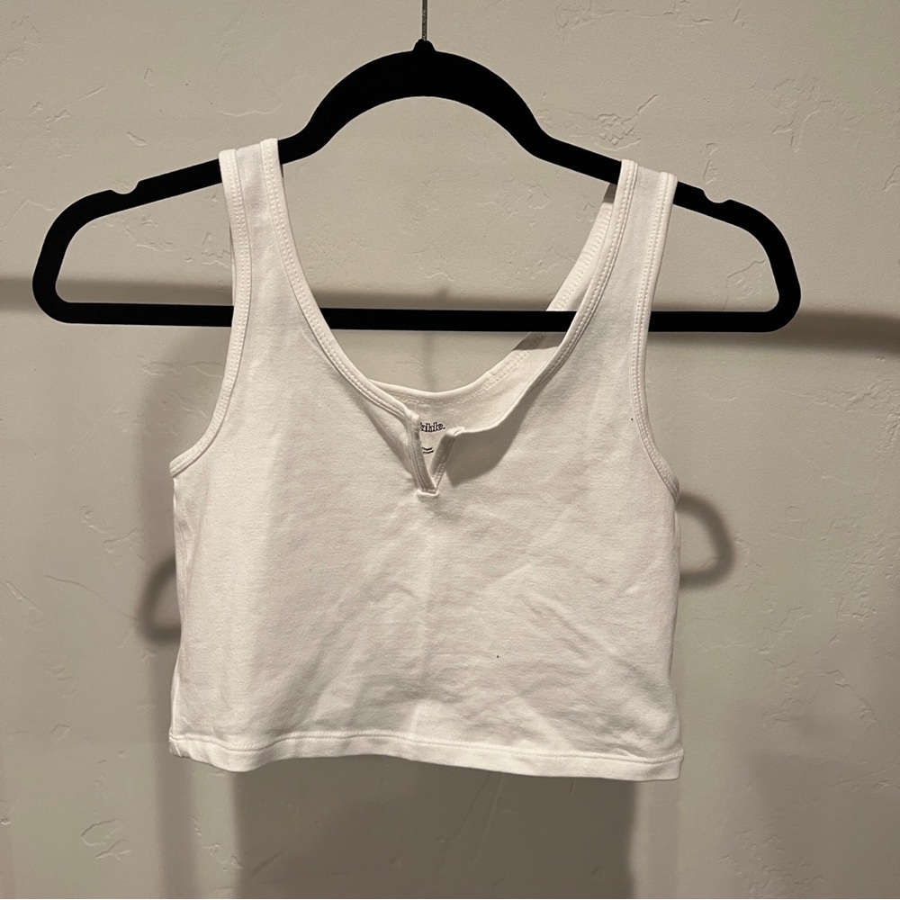 White target crop top